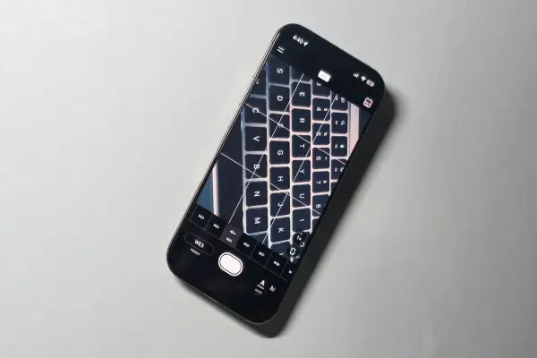 iOS 26 sẽ cải tiến camera trên iPhone của bạn, nhưng tôi sẽ sử dụng ứng dụng ảnh miễn phí này